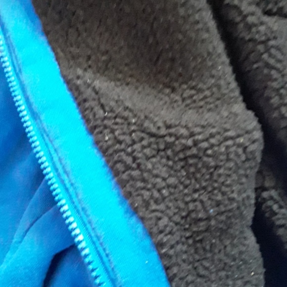 FLASH SALE .NEW Gap Kids blue plush hoodie jacket - Picture 6 of 6